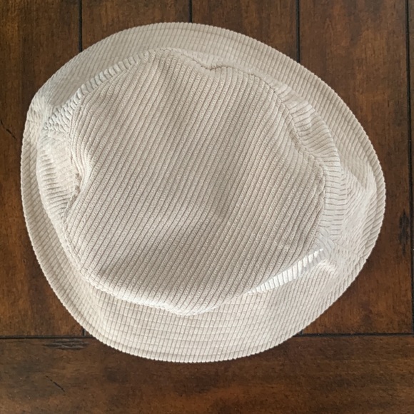 APRES JUNE BUCKET HAT - Picture 2 of 3